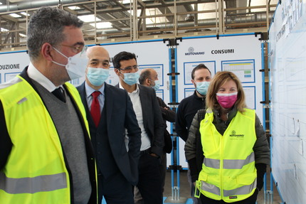 Le Président de Confindustria Emilia – Zone Centre, M. Valter Caiumi et la directrice générale Mme Tiziana Ferrari, en visite chez Motovario